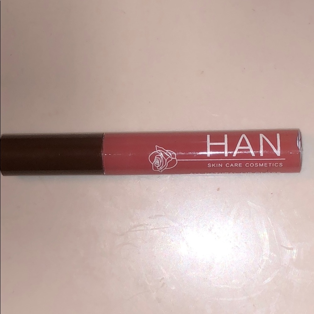 Han Skin Care Lip Gloss! NWT!!